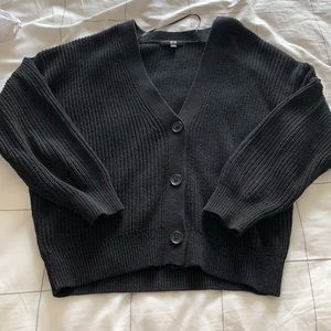 Uniqlo puff sleeves cardigan black size M